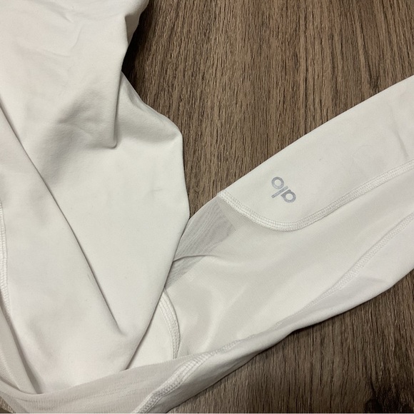 ALO yoga White High Waist Coast Legging Size S - Picture 13 of 13